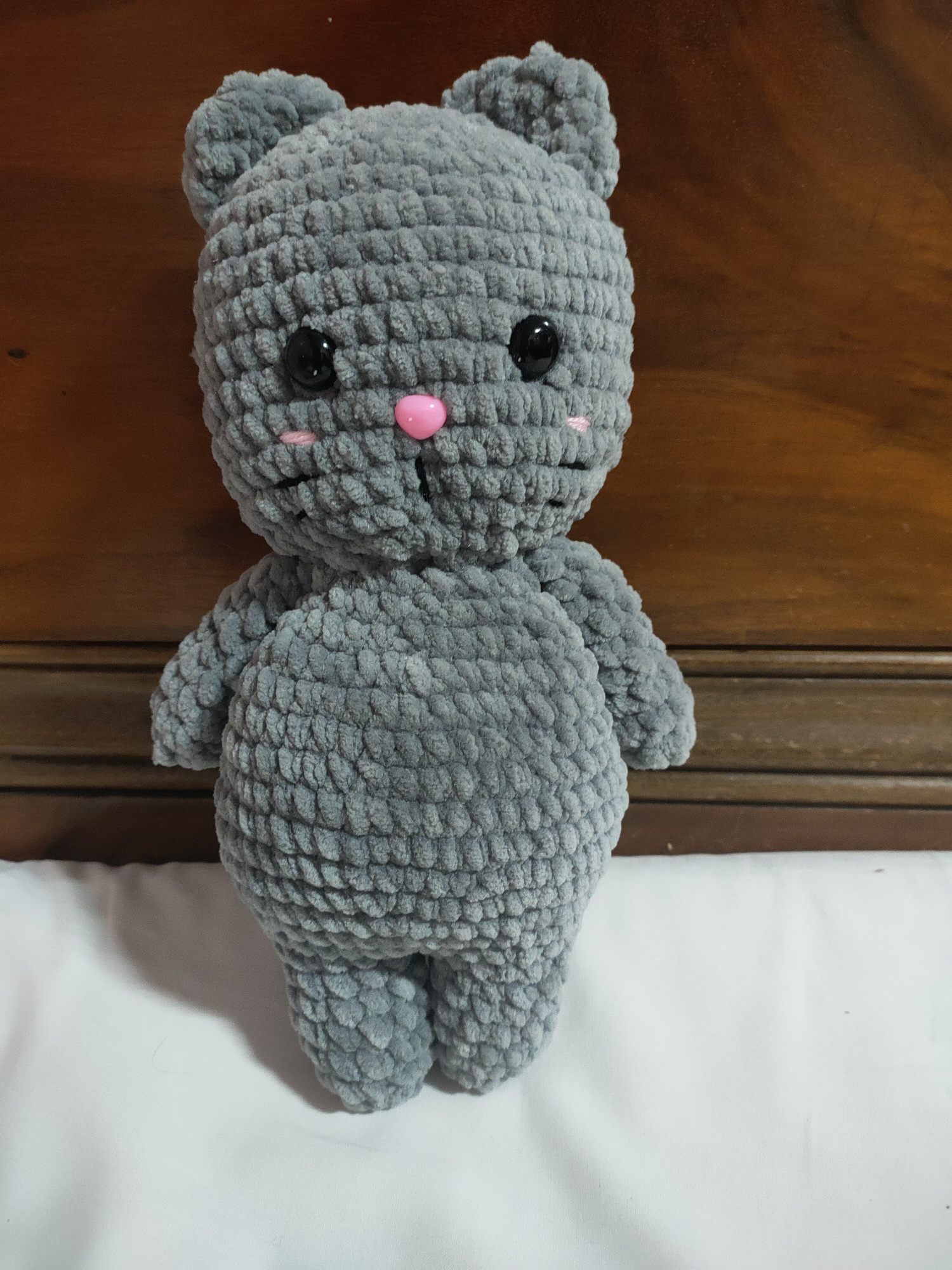 🤍 Luna the Cat – Crochet Pattern PDF